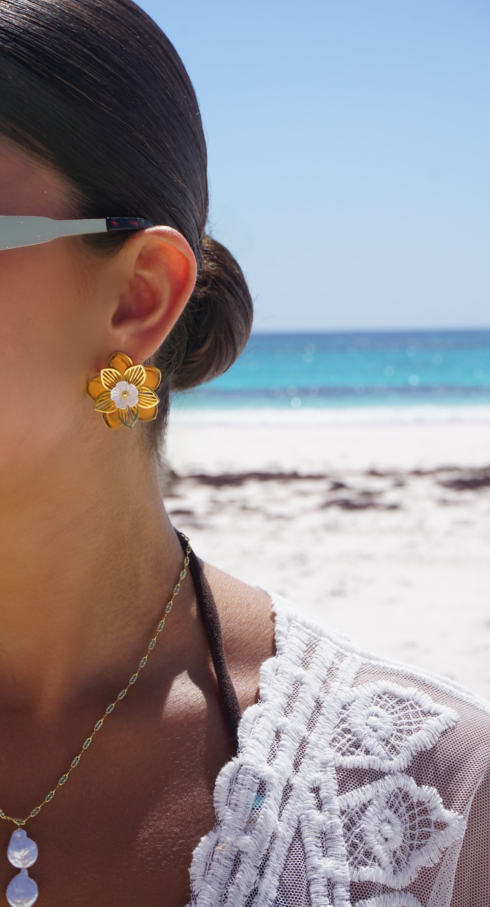 The Bloom earrings